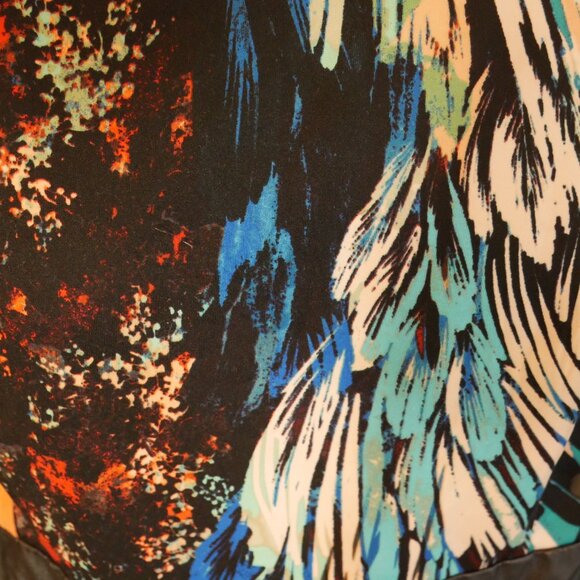 Fun pattern dress - Picture 4 of 4